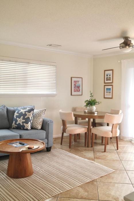 A postcard from Destin