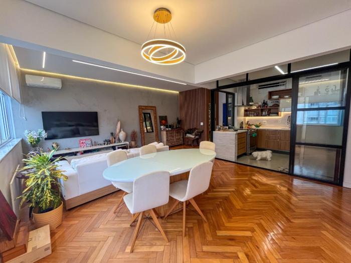 Apartamento fantástico com 2 quartos em Ipanema