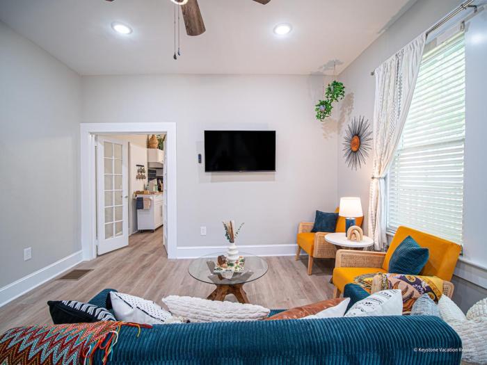 Lumiére of Marietta Square