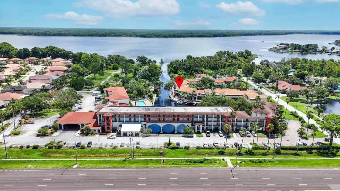 2BRCondo In Palm Harbor With Pool