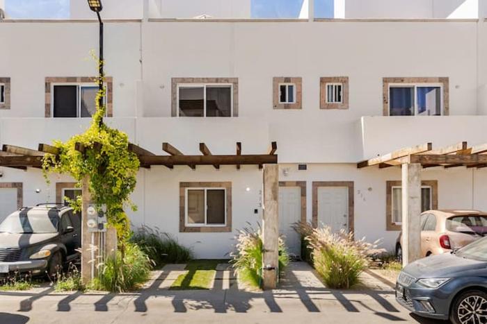 SHINYADO Cabo San Lucas