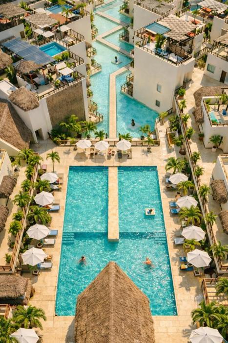 Iconic Private Pool at Aldea Thai