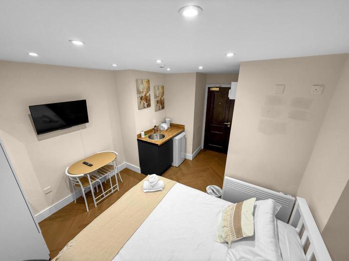 30A Class Studios near Arsenal and Central London