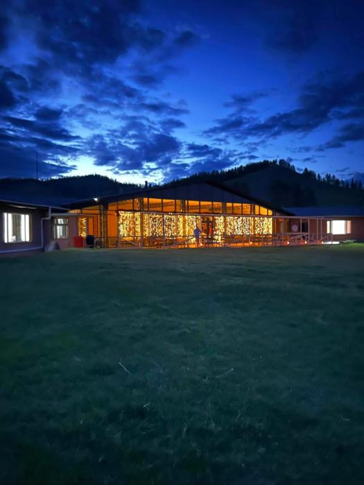 Chuluut am lodge