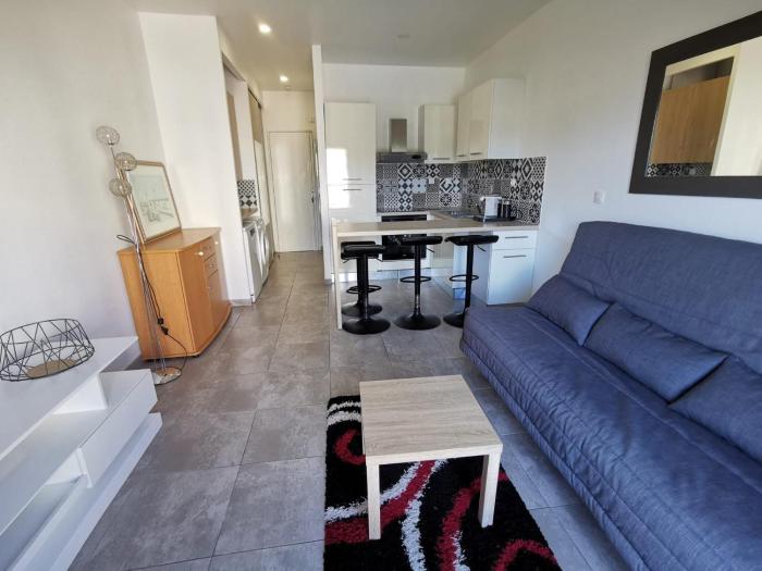 Studio Serenity - Clim - WIFI - Parking - Piscine - Front de mer - Proche commerces et centre ville