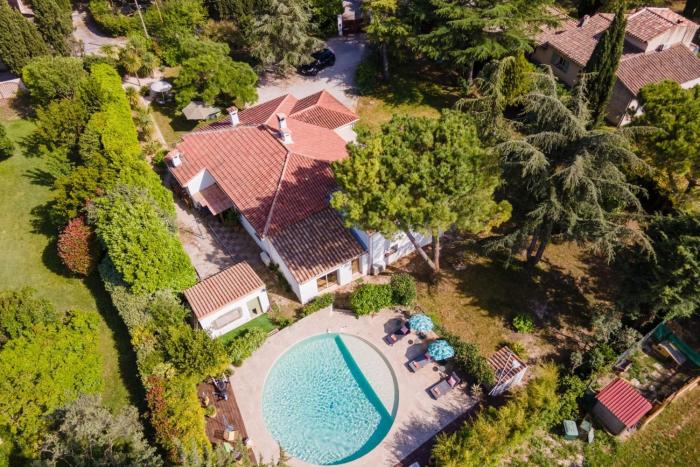 Elégante Maison 7 à 8 personnes à Eguilles