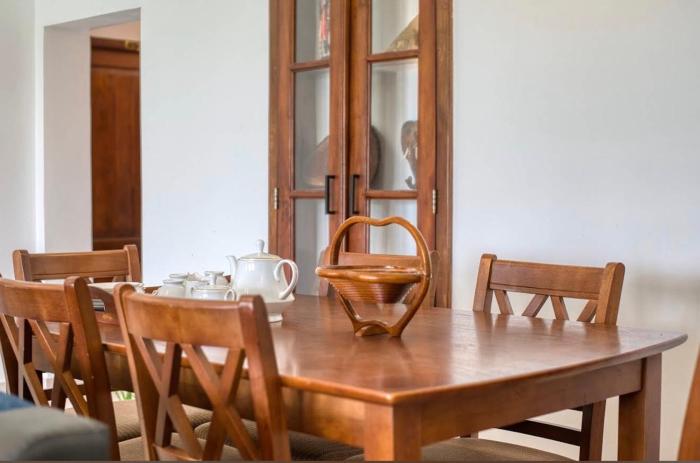 Emerald Hill Bungalow