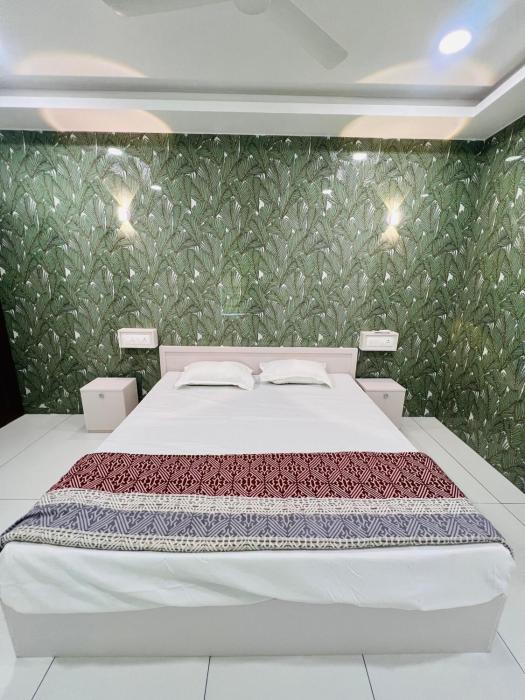 ceeyem homes