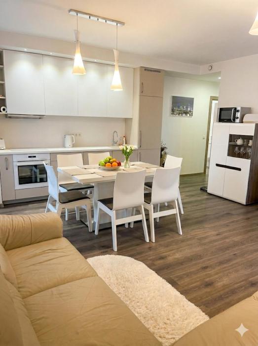 Spacious 2-Bedroom Apartment Free Private Parking in Vilnius