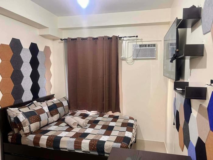 LA CUBAO at Urban Deca Tower Cubao