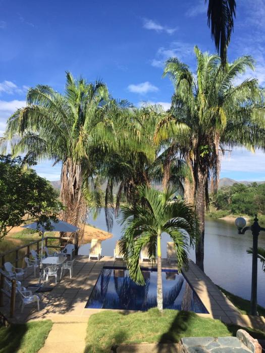 Las Palmas - Espectacular casa a borde de lago con piscina