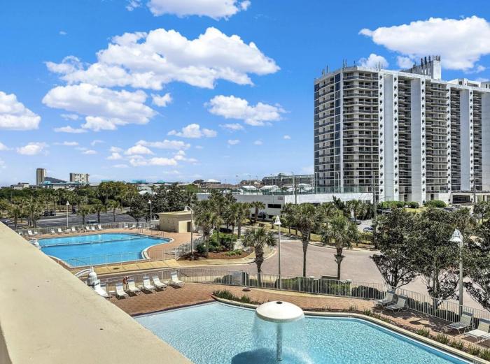 Sunset Chaser at Ariel Dunes Beach