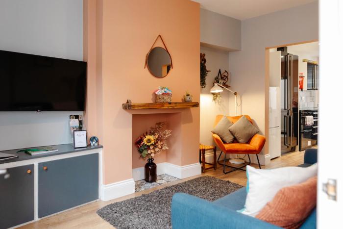 Stylish Getaway Walk to Centre and Cafés