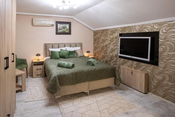 Hedera - Club Prenoćiste - Hajdukovo