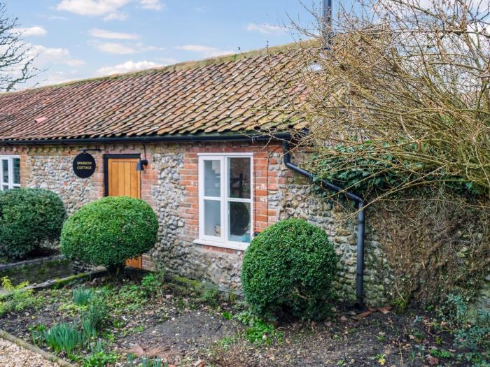 Sparrow Green Farm Cottage - Uk50110