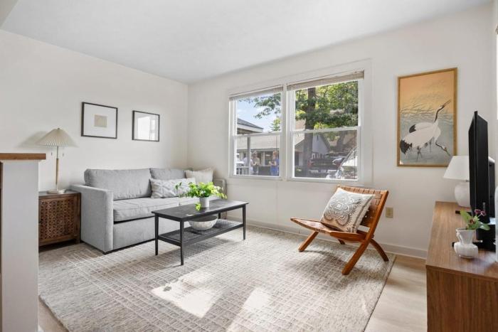 Lighthouse Condo 10-Renovated Bathroom in 2025!