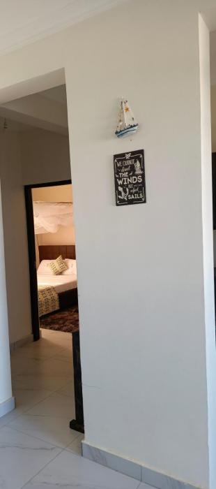 1255 Palm Ridge Estate