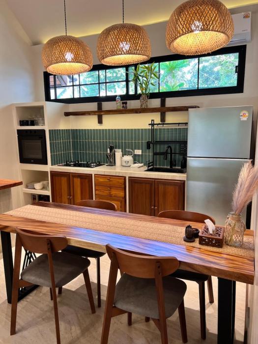 Brand New Tropical Villa - 3BR - Private - Sleep 6