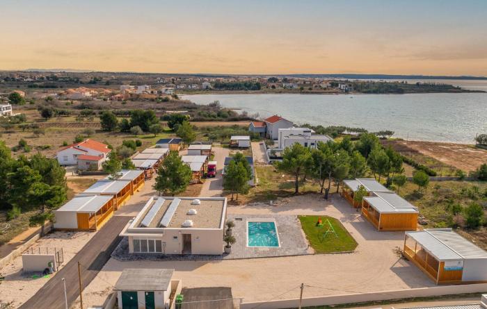 Beautiful Home In Privlaka