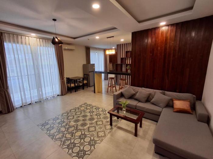 Tropicana Apartments