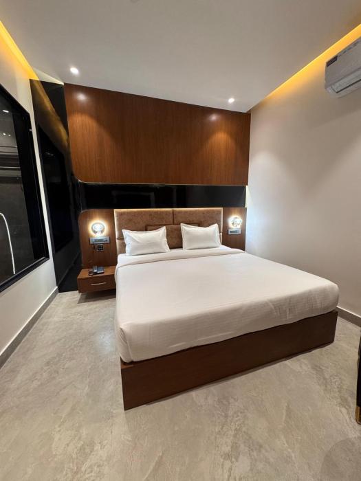 Hotel M Stayz Sirsa