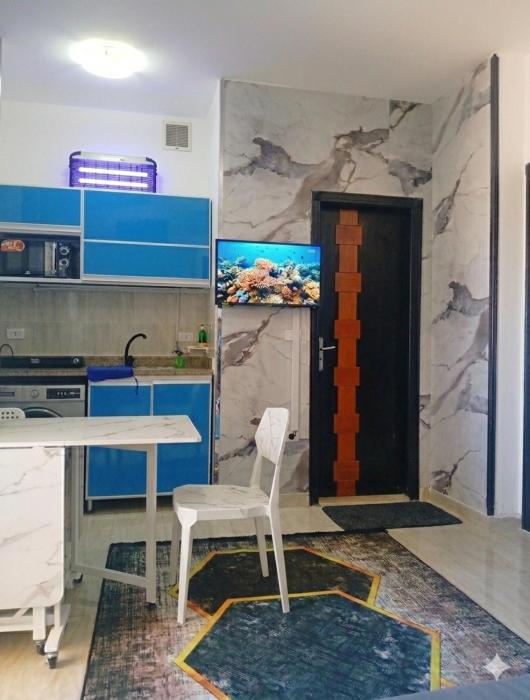 Wavesong Whispers flatyou can enjoy seaview with the best price and enjoy speedy wifi for forigners only ممنوع المصريين
