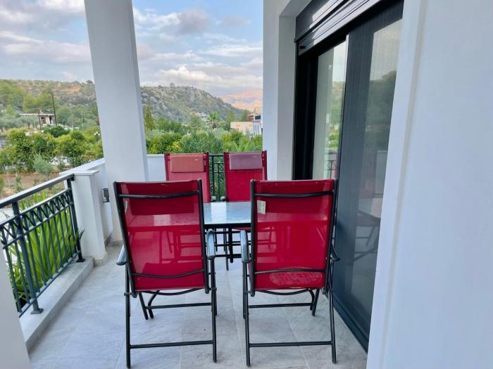 2 Villa Macky Ground Floor Apartment