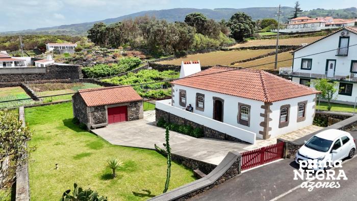 Casa da Hortênsia Roxa by Ponta Negra Azores