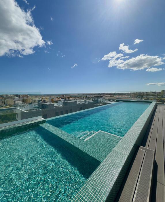 Estudio moderno em Faro