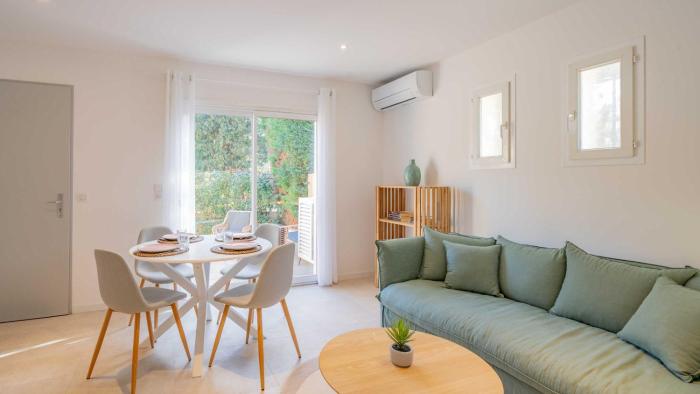 Bright apartment - AC - 2BR-4P - Gassin