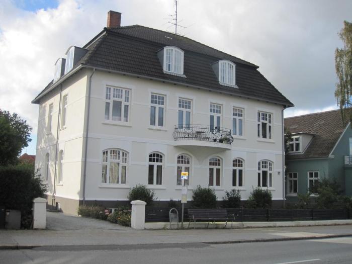 Patriciavilla tæt på centrum