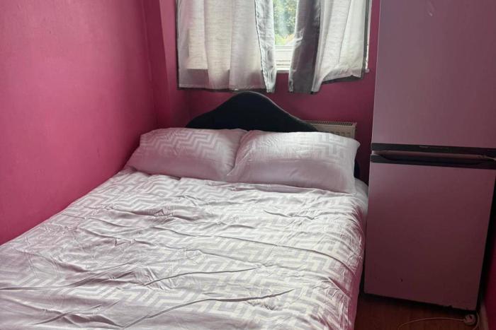 6 Guests - 3 Bedrooms - Close to London Center