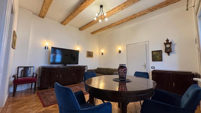 Villa Wagner - Modern Heritage City House in Cluj Center