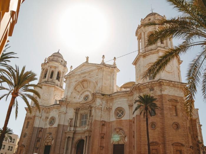 Hidden Gem PLAYA DE SANTA MARÍA SUITES by ApartmentsinCadiz