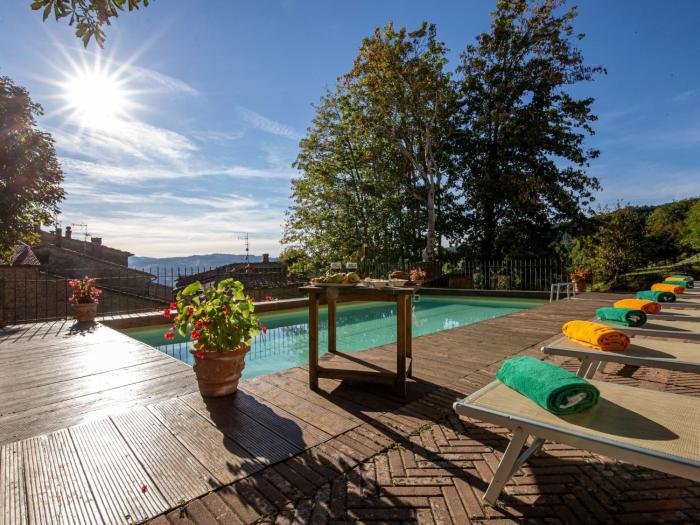 Holiday Home Landvilla mit Pool und Garten – die perfekte Kul by Interhome