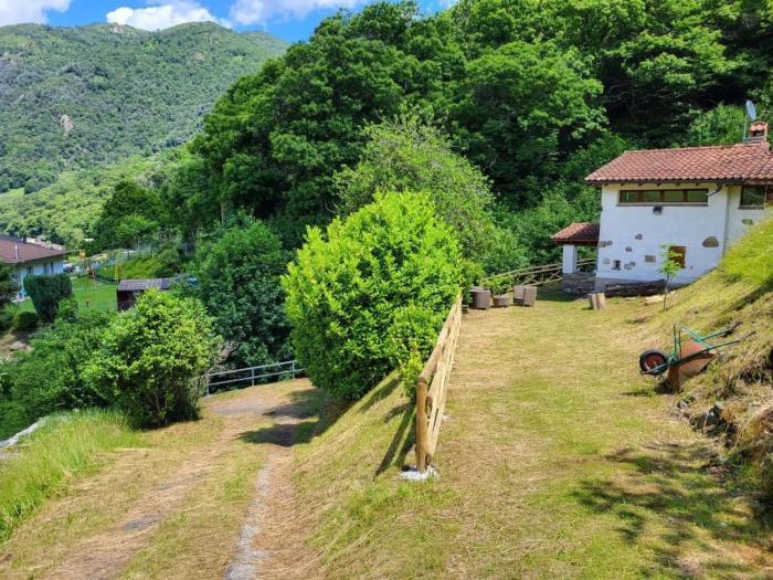 Holiday Home Rustico Ca Mignolo by Interhome
