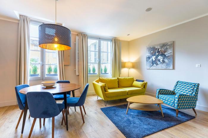 Appartement centre ville, Air Conditionné, 2 suites, parking sur demande