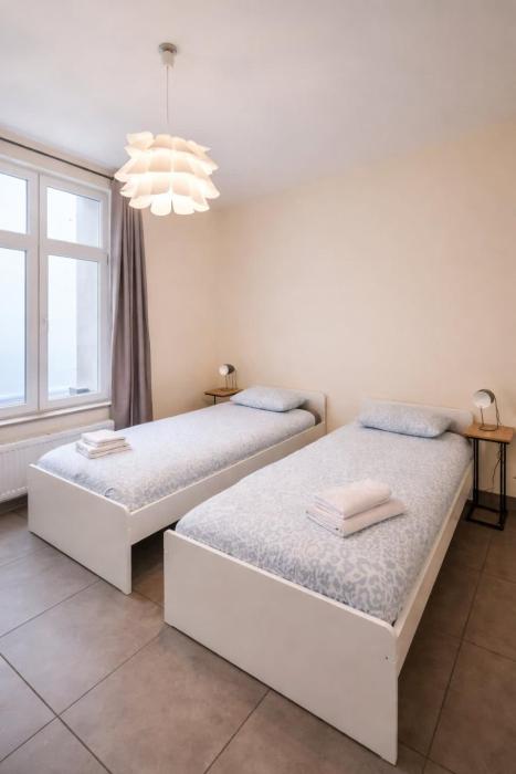Central Brussels Spacious 2BR near Grand Place#2