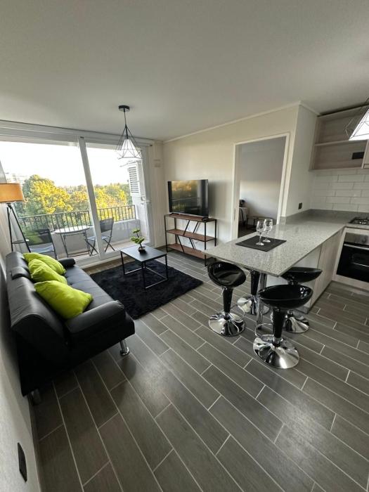 Maravilloso apartamento, Sector céntrico, 2D-2B seguridad 24 horas