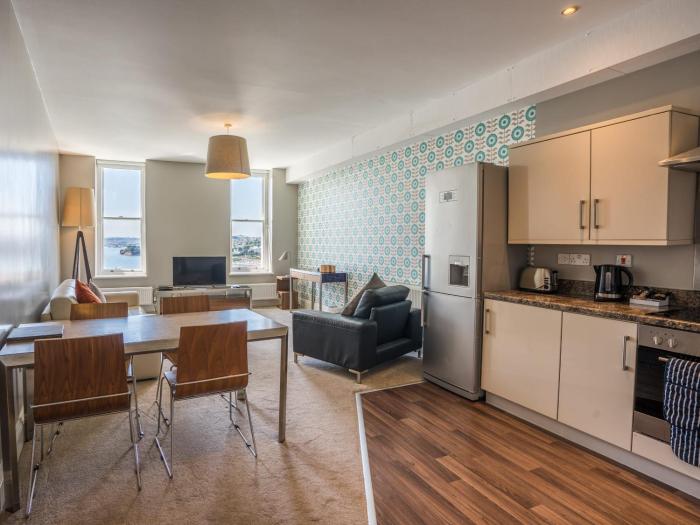 Apartment 12-Ukc40