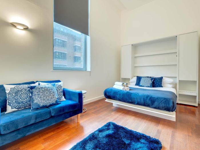 Crown Apartments 1B