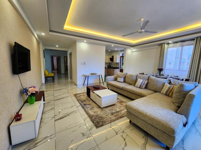 Spacious 3-Bedroom Apartment 2 Minutes Walk to Kingston Beach, Nyali