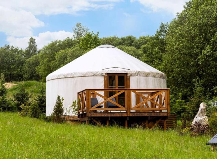 4 Żywioły - całoroczne jurty w górach - dostęp do sauny