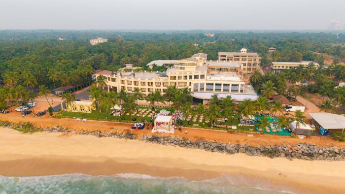 Peninsula Del Mar Beach Resort