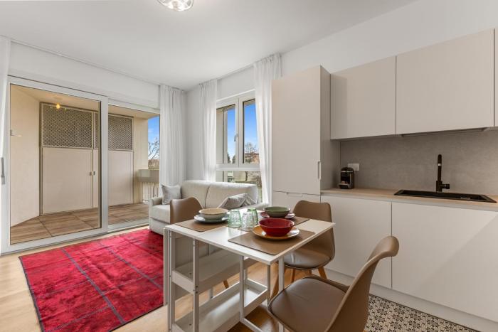 Bilocale con Terrazzo vicino M1 - San Siro