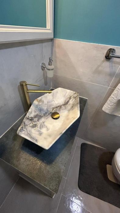 Private rooms with SAUNA & Parking