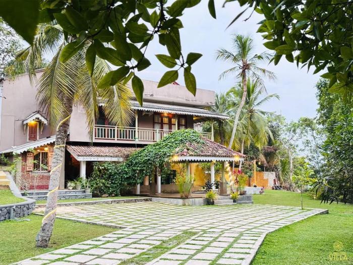 Sunshine Villa Madu River