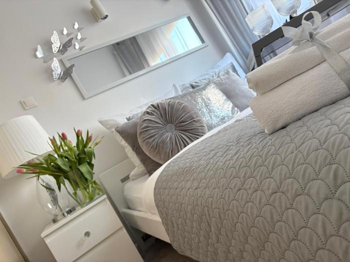 Nowa apartament - komfortowe 61m2 - 3 pokoje, garaż, klimatyzacja