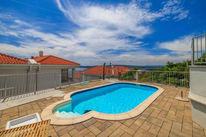 Apartment in Crikvenica 53769
