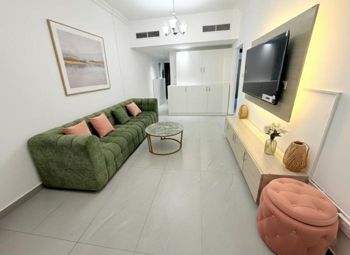 Female Al Barsha Stay near Mall of Emirates & Metro Dubai